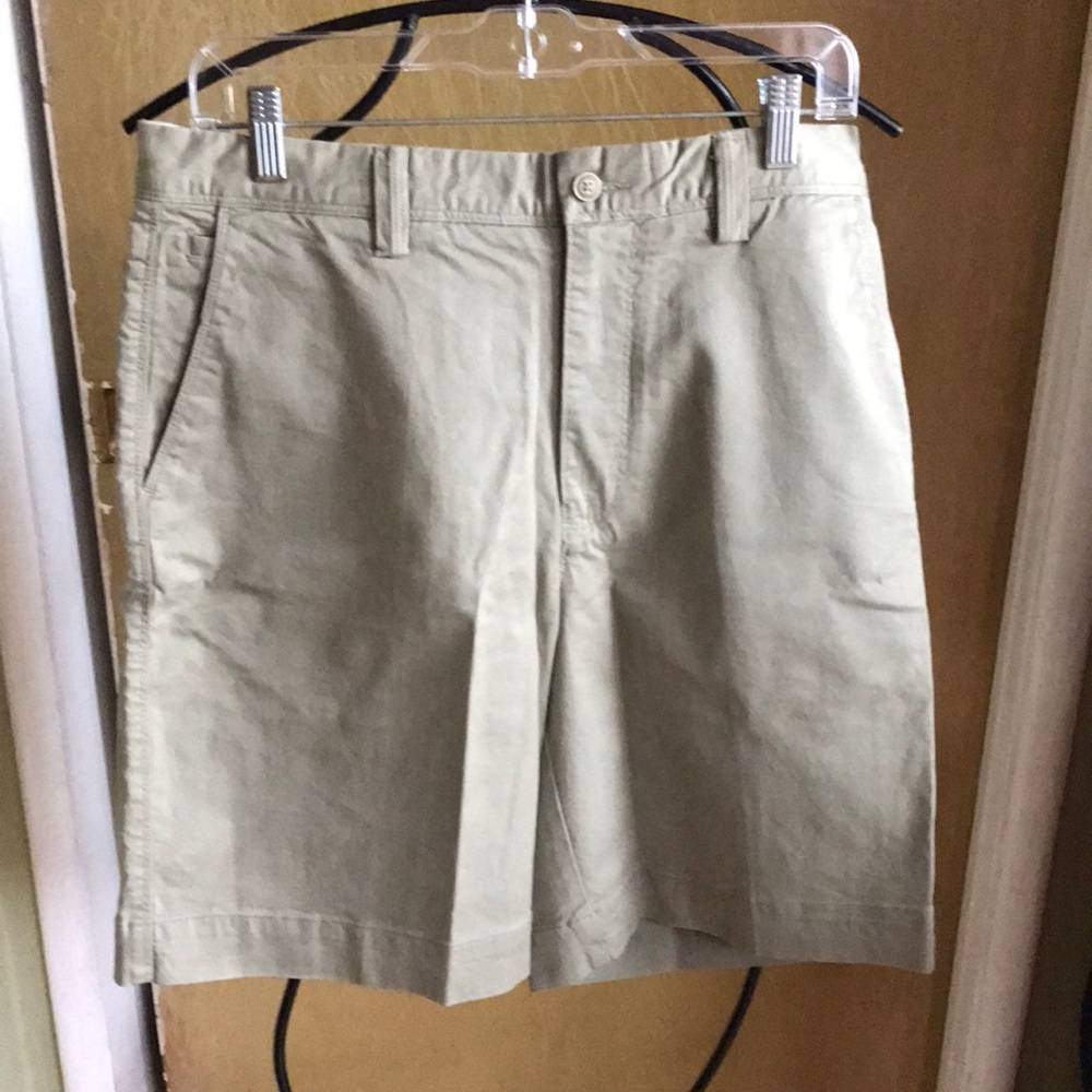 Hathaway men short khaki 32 nwot imperfection